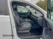 ✅ 2019 Audi Q7 Prestige • VIN: WA1VAAF71KD001323 • Лот: 96804595. Опубликован ранее на Copart с пробегом 178 110 миль. Бесплатный доступ к архиву аукционных продаж из США и подробный отчёт об истории автомобиля на DreamBid. Изображение 5.