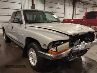 ✅ 1999 Dodge Dakota SLT • VIN: 1B7GL22X1XS175934 • Lot: 41614522. Wystawiony na IAAI z przebiegiem 127 373 mil. Bezpłatny archiwum sprzedaży aukcyjnych z USA i szczegółowy raport historii pojazdu na DreamBid. Zdjęcie 1.