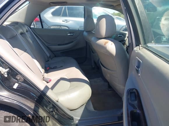 ✅ 2002 Honda Accord SE • VIN: 1HGCG66842A153987 • Лот: 43290900. Опубликован ранее на IAAI с пробегом 212 434 миль. Бесплатный доступ к архиву аукционных продаж из США и подробный отчёт об истории автомобиля на DreamBid. Изображение 8.