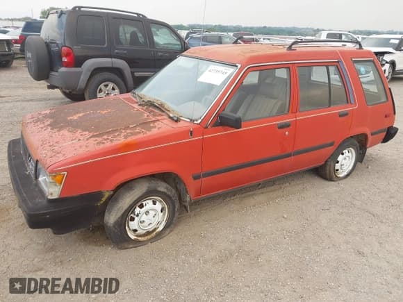 ✅ 1983 Toyota Tercel • VIN: JT2AL32W5D0025165 • Lot: 42735745. Listed on IAAI with 138,868 mi. Free auction sales archive from the USA and detailed vehicle history report at DreamBid. Image 2.