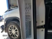 ✅ 2019 Jeep Cherokee Latitude Plus • VIN: 1C4PJMLB7KD212678 • Lot: 70056265. Wystawiony na Copart z przebiegiem 52 253 mil. Bezpłatny archiwum sprzedaży aukcyjnych z USA i szczegółowy raport historii pojazdu na DreamBid. Zdjęcie 14.