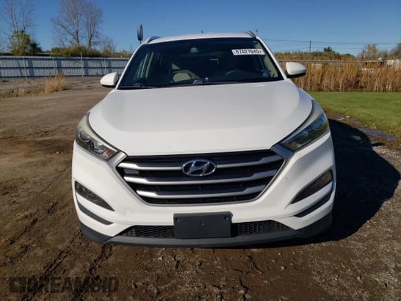 ✅ 2017 Hyundai Tucson SE • VIN: KM8J3CA43HU568029 • Лот: 87427045. Опубликован ранее на Copart с пробегом 60 663 миль. Бесплатный доступ к архиву аукционных продаж из США и подробный отчёт об истории автомобиля на DreamBid. Изображение 5.