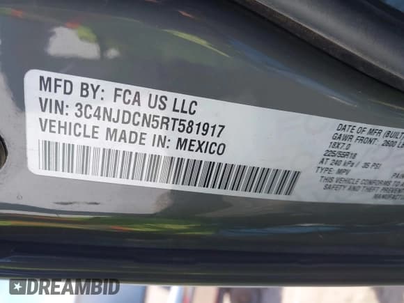 ✅ 2024 Jeep Compass Limited • VIN: 3C4NJDCN5RT581917 • Lot: 43504613. Wystawiony na IAAI z przebiegiem 56 081 mil. Bezpłatny archiwum sprzedaży aukcyjnych z USA i szczegółowy raport historii pojazdu na DreamBid. Zdjęcie 9.