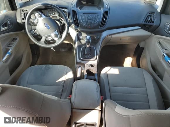 ✅ 2015 Ford C-Max SE • VIN: 1FADP5AU2FL109651 • Lot: 46750045. Wystawiony na Copart z przebiegiem 217 033 mil. Bezpłatny archiwum sprzedaży aukcyjnych z USA i szczegółowy raport historii pojazdu na DreamBid. Zdjęcie 8.