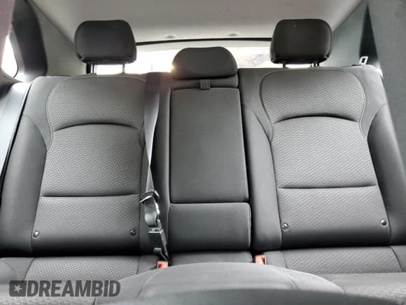 ✅ 2018 Hyundai Elantra • VIN: KMHH35LE8JU027029 • Lot: 81438685. Listed on Copart with 121,441 mi. Free auction sales archive from the USA and detailed vehicle history report at DreamBid. Image 10.