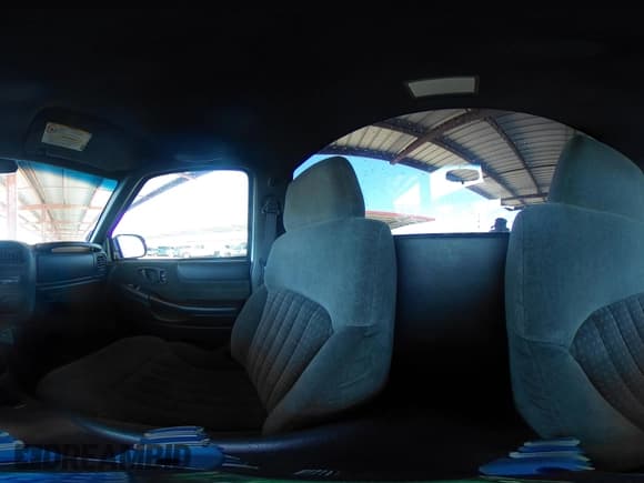 ✅ 2002 Chevrolet S-10 LS • VIN: 1GCCS14W128161389 • Лот: 42141070. Опубликован ранее на IAAI с пробегом 103 759 миль. Бесплатный доступ к архиву аукционных продаж из США и подробный отчёт об истории автомобиля на DreamBid. Изображение 18.