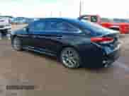 2018 Hyundai Sonata Limited z VIN 5NPE34AB6JH635927, wystawiony jako IAAI lot #43388586 z przebiegiem 140 600 mil mil oraz . Historia ofert i sprzedaży dostępna na DreamBid. Obrazek 3.