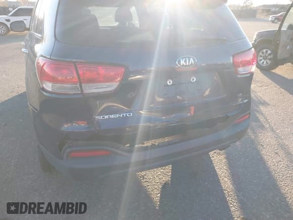 ✅ 2018 Kia Sorento LX • VIN: 5XYPGDA59JG416765 • Лот: 43819728. Опубликован ранее на IAAI с пробегом 114 272 миль. Бесплатный доступ к архиву аукционных продаж из США и подробный отчёт об истории автомобиля на DreamBid. Изображение 6.