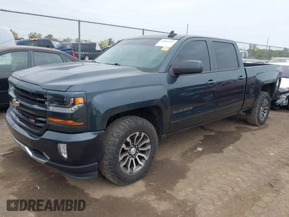 ✅ 2017 Chevrolet Silverado 1500 LT • VIN: 3GCUKREC8HG165188 • Lot: 43441497. Listed on IAAI with 146,133 mi. Free auction sales archive from the USA and detailed vehicle history report at DreamBid. Image 2.
