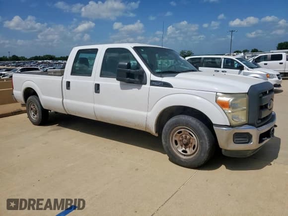 ✅ 2015 Ford F-250 XL • VIN: 1FT7W2A65FEC43777 • Lot: 59319115. Listed on Copart with 114,640 mi. Free auction sales archive from the USA and detailed vehicle history report at DreamBid. Image 4.