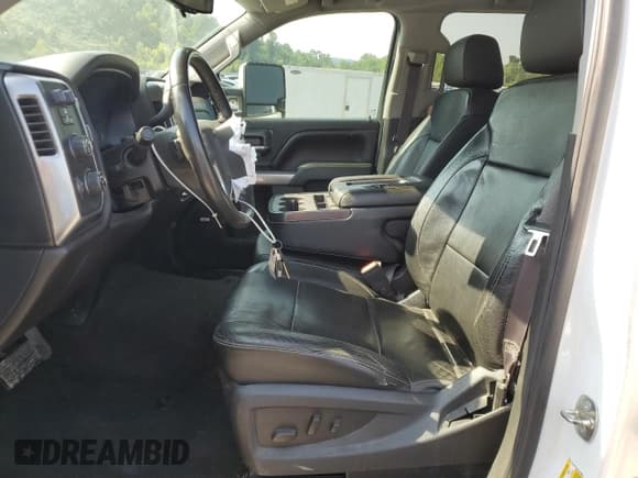 ✅ 2016 Chevrolet Silverado 1500 LT • VIN: 3GCUKREC8GG248893 • Лот: 64689853. Опубликован ранее на Copart с пробегом 160 170 миль. Бесплатный доступ к архиву аукционных продаж из США и подробный отчёт об истории автомобиля на DreamBid. Изображение 7.