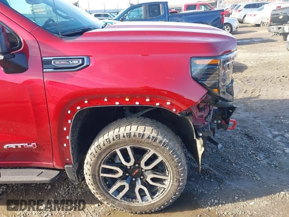 ✅ 2024 GMC Sierra 1500 AT4 • VIN: 3GTUUEEL5RG163404 • Лот: 41137809. Опубликован ранее на IAAI с пробегом 12 201 миль. Бесплатный доступ к архиву аукционных продаж из США и подробный отчёт об истории автомобиля на DreamBid. Изображение 18.