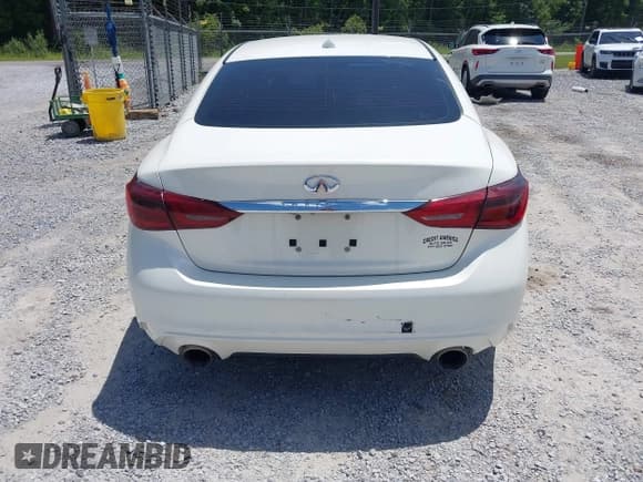 ✅ 2019 Infiniti Q50 Sport • VIN: JN1EV7AP3KM515228 • Lot: 42264305. Listed on IAAI with 122,358 mi. Free auction sales archive from the USA and detailed vehicle history report at DreamBid. Image 16.