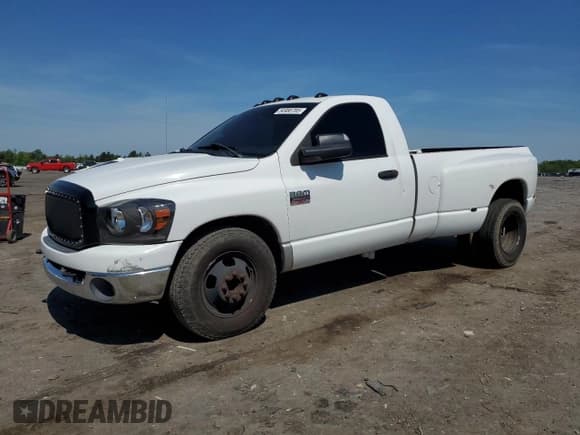 ✅ 2008 Dodge RAM • VIN: 3D7ML46A88G101901 • Лот: 54986785. Опубликован ранее на Copart с пробегом 327 321 миль. Бесплатный доступ к архиву аукционных продаж из США и подробный отчёт об истории автомобиля на DreamBid. Изображение 1.
