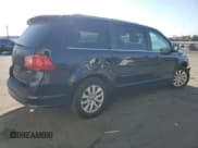 ✅ 2014 Volkswagen Routan SE • VIN: 2C4RVABG7ER134462 • Lot: 76492444. Listed on Copart with 93,373 mi. Free auction sales archive from the USA and detailed vehicle history report at DreamBid. Image 3.