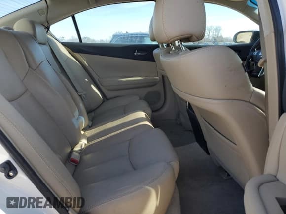 ✅ 2012 Nissan Maxima SV • VIN: 1N4AA5AP2CC821913 • Lot: 84973504. Listed on Copart with 126,453 mi. Free auction sales archive from the USA and detailed vehicle history report at DreamBid. Image 10.