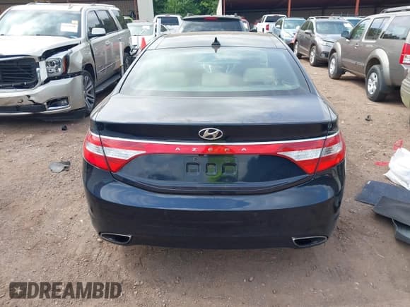 ✅ 2012 Hyundai Azera • VIN: KMHFH4JG2CA174846 • Lot: 42477082. Listed on IAAI with 73,371 mi. Free auction sales archive from the USA and detailed vehicle history report at DreamBid. Image 16.