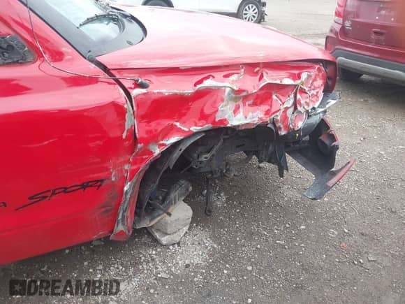 2000 Dodge Dakota with VIN 1B7FL26X9YS558172, listed as a IAAI auction lot 42543662 with 84,076 mi miles and . Bid and sale history available at DreamBid. Image 6.