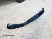 ✅ 2023 Chevrolet Express Cargo • VIN: 1GCWGAFP2P1170820 • Lot: 89430715. Wystawiony na Copart z przebiegiem 57 018 mil. Bezpłatny archiwum sprzedaży aukcyjnych z USA i szczegółowy raport historii pojazdu na DreamBid. Zdjęcie 13.