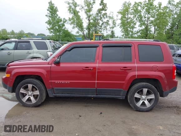 ✅ 2016 Jeep Patriot High Altitude • VIN: 1C4NJRFB7GD534339 • Lot: 42313822. Listed on IAAI with 109,645 mi. Free auction sales archive from the USA and detailed vehicle history report at DreamBid. Image 15.
