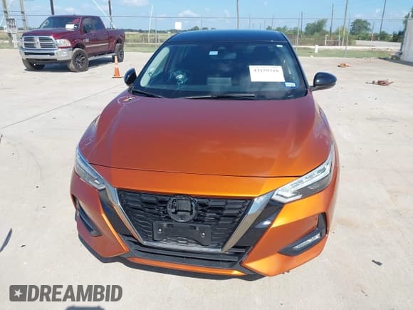 ✅ 2023 Nissan Sentra SR • VIN: 3N1AB8DV2PY223338 • Lot: 43159318. Wystawiony na IAAI z przebiegiem 48 193 mil. Bezpłatny archiwum sprzedaży aukcyjnych z USA i szczegółowy raport historii pojazdu na DreamBid. Zdjęcie 12.