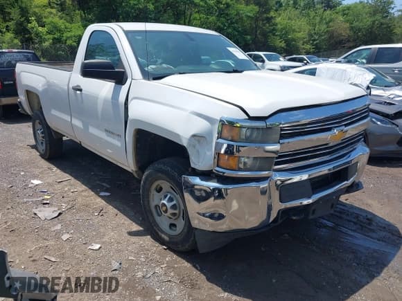 ✅ 2015 Chevrolet Silverado 2500HD Work Truck • VIN: 1GC0CUEG0FZ127484 • Lot: 42210539. Wystawiony na IAAI z przebiegiem 140 254 mil. Bezpłatny archiwum sprzedaży aukcyjnych z USA i szczegółowy raport historii pojazdu na DreamBid. Zdjęcie 1.