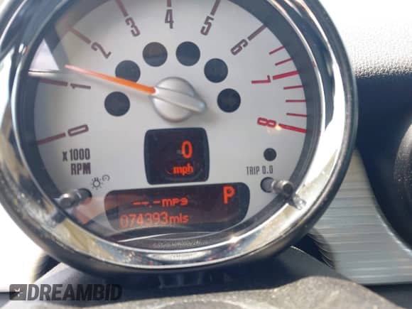 2012 MINI Hardtop с VIN WMWSU3C54CT257281, выставлен на аукционе IAAI как лот 42860844 с пробегом 74 393 миль миль и . История ставок и продаж доступна на DreamBid. Изображение 7.