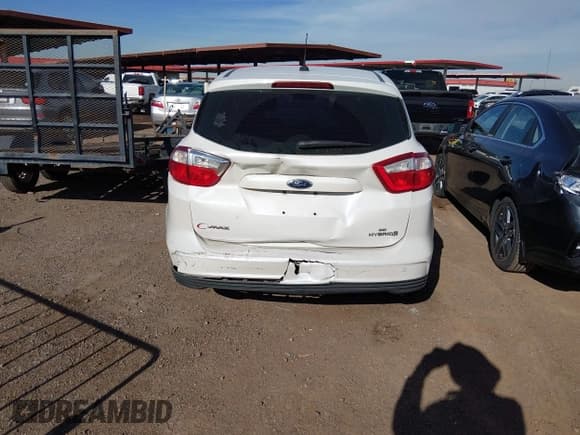 ✅ 2014 Ford C-Max SE • VIN: 1FADP5AU2EL501558 • Лот: 43758095. Опубликован ранее на IAAI с пробегом 107 686 миль. Бесплатный доступ к архиву аукционных продаж из США и подробный отчёт об истории автомобиля на DreamBid. Изображение 6.