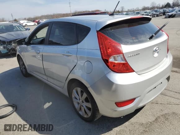 ✅ 2012 Hyundai Accent SE • VIN: KMHCU5AE7CU042974 • Лот: 46558154. Опубликован ранее на Copart с пробегом 94 842 миль. Бесплатный доступ к архиву аукционных продаж из США и подробный отчёт об истории автомобиля на DreamBid. Изображение 2.
