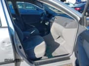 ✅ 2006 Toyota Corolla CE • VIN: JTDBR32E260072271 • Lot: 43672500. Listed on IAAI with 214,712 mi. Free auction sales archive from the USA and detailed vehicle history report at DreamBid. Image 5.