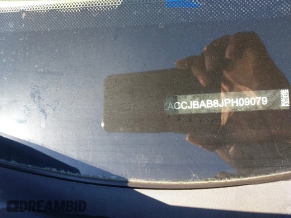 ✅ 2018 Jeep Renegade Upland • VIN: ZACCJBAB8JPH09079 • Lot: 43499957. Wystawiony na IAAI z przebiegiem 66 376 mil. Bezpłatny archiwum sprzedaży aukcyjnych z USA i szczegółowy raport historii pojazdu na DreamBid. Zdjęcie 9.