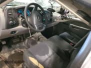 ✅ 2013 Chevrolet Silverado 2500HD Work Truck • VIN: 1GC2KVCG2DZ111711 • Lot: 63404665. Wystawiony na Copart z przebiegiem 251 909 mil. Bezpłatny archiwum sprzedaży aukcyjnych z USA i szczegółowy raport historii pojazdu na DreamBid. Zdjęcie 8.