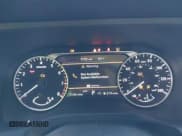 ✅ 2024 Nissan Pathfinder S • VIN: 5N1DR3AC1RC251330 • Lot: 41738829. Wystawiony na IAAI z przebiegiem 7 136 mil. Bezpłatny archiwum sprzedaży aukcyjnych z USA i szczegółowy raport historii pojazdu na DreamBid. Zdjęcie 7.