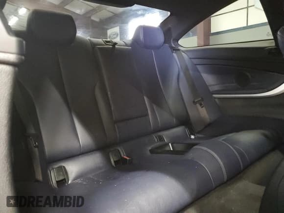 ✅ 2019 BMW 4 Series 430i xDrive • VIN: WBA4W5C56KAE43657 • Lot: 57573275. Listed on Copart with 166,658 mi. Free auction sales archive from the USA and detailed vehicle history report at DreamBid. Image 10.