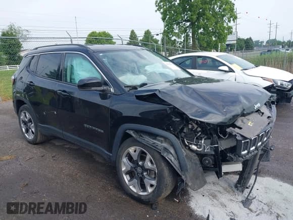 ✅ 2019 Jeep Compass Limited • VIN: 3C4NJCCB4KT675681 • Lot: 42612071. Listed on IAAI with 57,120 mi. Free auction sales archive from the USA and detailed vehicle history report at DreamBid. Image 1.