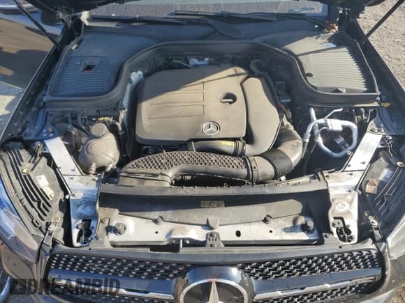 ✅ 2022 Mercedes-Benz GLC 300 • VIN: W1N0J8EB4NG024735 • Lot: 85521205. Wystawiony na Copart z przebiegiem 40 236 mil. Bezpłatny archiwum sprzedaży aukcyjnych z USA i szczegółowy raport historii pojazdu na DreamBid. Zdjęcie 12.