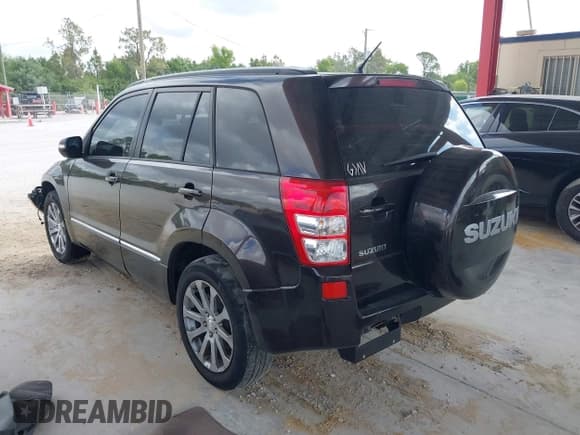✅ 2013 Suzuki Grand Vitara Limited • VIN: JS3TD0D75D4100331 • Lot: 42146459. Listed on IAAI with 133,359 mi. Free auction sales archive from the USA and detailed vehicle history report at DreamBid. Image 3.