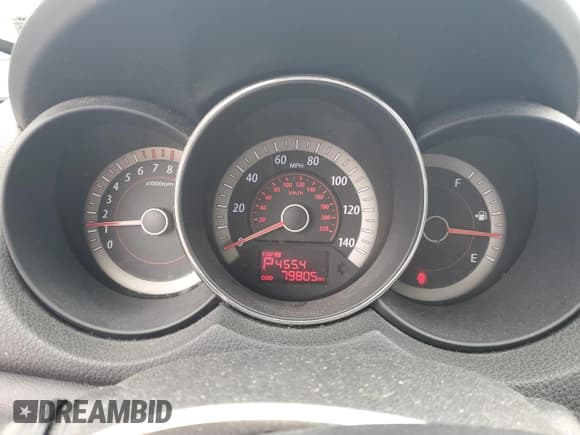 ✅ 2013 Kia Forte EX • VIN: KNAFU4A25D5671305 • Lot: 92894875. Wystawiony na Copart z przebiegiem 79 805 mil. Bezpłatny archiwum sprzedaży aukcyjnych z USA i szczegółowy raport historii pojazdu na DreamBid. Zdjęcie 9.