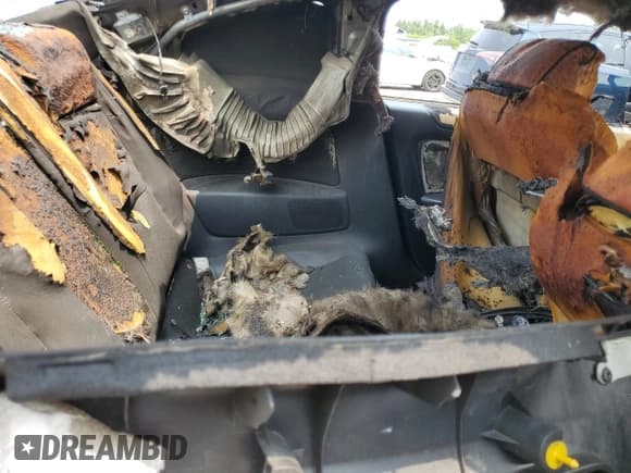 ✅ 2003 Infiniti G35 w/Leather • VIN: JNKCV54E83M202484 • Lot: 59123045. Wystawiony na Copart z przebiegiem Nie podano. Bezpłatny archiwum sprzedaży aukcyjnych z USA i szczegółowy raport historii pojazdu na DreamBid. Zdjęcie 10.