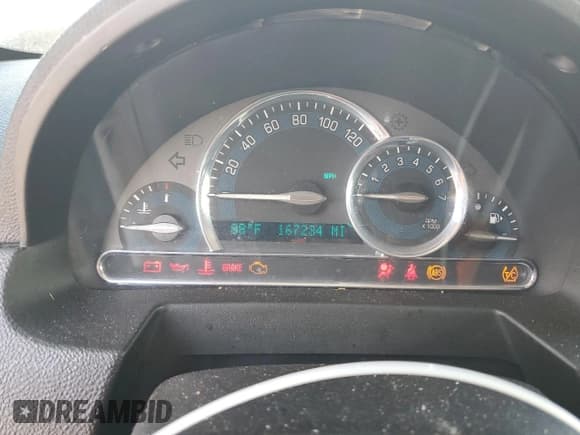 ✅ 2010 Chevrolet HHR LS • VIN: 3GNBAADBXAS599708 • Lot: 84898485. Wystawiony na Copart z przebiegiem 167 234 mil. Bezpłatny archiwum sprzedaży aukcyjnych z USA i szczegółowy raport historii pojazdu na DreamBid. Zdjęcie 9.