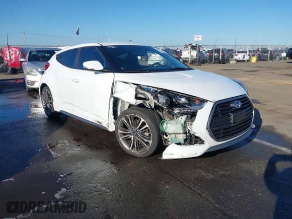 ✅ 2016 Hyundai Veloster Turbo Rally Edition • VIN: KMHTC6AE0GU292751 • Lot: 41338225. Wystawiony na IAAI z przebiegiem 61 688 mil. Bezpłatny archiwum sprzedaży aukcyjnych z USA i szczegółowy raport historii pojazdu na DreamBid. Zdjęcie 1.