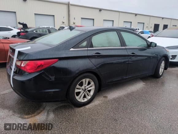 ✅ 2011 Hyundai Sonata GLS • VIN: 5NPEB4AC7BH271837 • Lot: 74178594. Listed on Copart with Not provided. Free auction sales archive from the USA and detailed vehicle history report at DreamBid. Image 3.