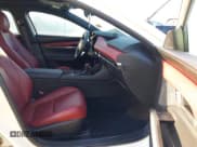 ✅ 2021 Mazda 3 Premium • VIN: JM1BPBML4M1304565 • Lot: 41787436. Wystawiony na IAAI z przebiegiem 49 283 mil. Bezpłatny archiwum sprzedaży aukcyjnych z USA i szczegółowy raport historii pojazdu na DreamBid. Zdjęcie 5.