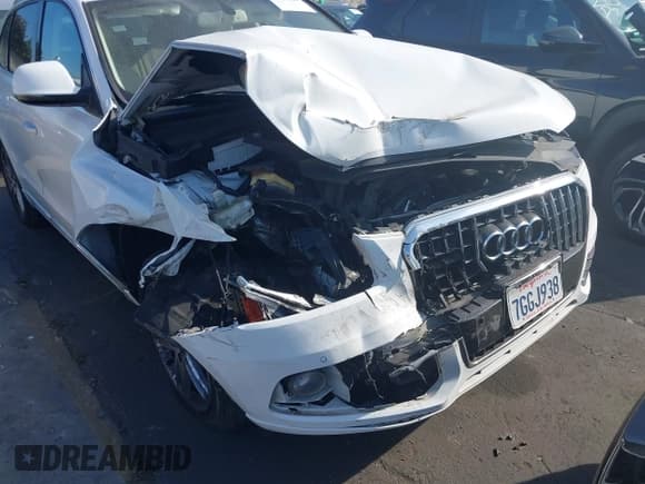 ✅ 2015 Audi Q5 Premium Plus • VIN: WA1LFAFP4FA055554 • Lot: 43184489. Listed on IAAI with 112,925 mi. Free auction sales archive from the USA and detailed vehicle history report at DreamBid. Image 6.