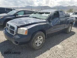 ✅ 2006 Dodge Dakota SLT • VIN: 1D7HW42N36S589971 • Lot: 65447555. Wystawiony na Copart z przebiegiem 254 187 mil. Bezpłatny archiwum sprzedaży aukcyjnych z USA i szczegółowy raport historii pojazdu na DreamBid. Zdjęcie 1.