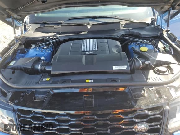 ✅ 2022 Land Rover Range Rover Sport SVR • VIN: SALWZ2RE6NA241274 • Lot: 51128365. Wystawiony na Copart z przebiegiem 37 783 mil. Bezpłatny archiwum sprzedaży aukcyjnych z USA i szczegółowy raport historii pojazdu na DreamBid. Zdjęcie 12.