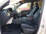 ✅ 2018 Dodge Durango GT • VIN: 1C4RDJDG1JC186818 • Lot: 87480895. Wystawiony na Copart z przebiegiem 94 569 mil. Bezpłatny archiwum sprzedaży aukcyjnych z USA i szczegółowy raport historii pojazdu na DreamBid. Zdjęcie 7.