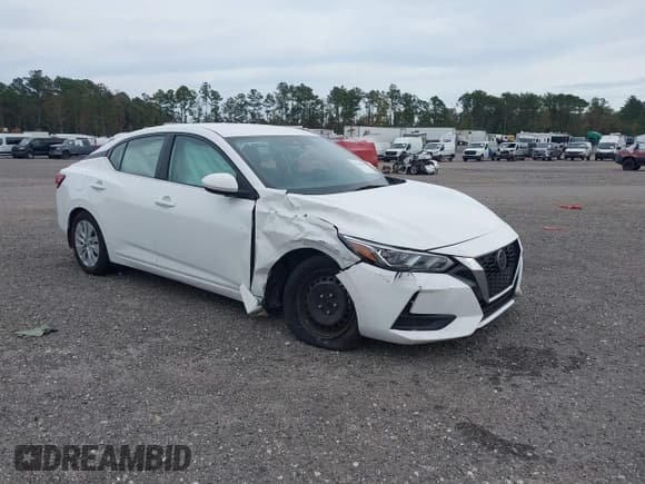 ✅ 2021 Nissan Sentra S • VIN: 3N1AB8BV2MY258718 • Lot: 42429642. Wystawiony na IAAI z przebiegiem 59 865 mil. Bezpłatny archiwum sprzedaży aukcyjnych z USA i szczegółowy raport historii pojazdu na DreamBid. Zdjęcie 1.