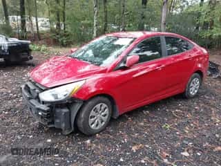 2016 Hyundai Accent SE with VIN KMHCT4AE1GU086116, listed as a IAAI auction lot 43413627 with 83,152 mi miles and . Bid and sale history available at DreamBid. Image 2.