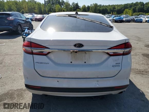 ✅ 2017 Ford Fusion SE • VIN: 3FA6P0HD2HR153395 • Lot: 70981805. Wystawiony na Copart z przebiegiem 141 433 mil. Bezpłatny archiwum sprzedaży aukcyjnych z USA i szczegółowy raport historii pojazdu na DreamBid. Zdjęcie 6.